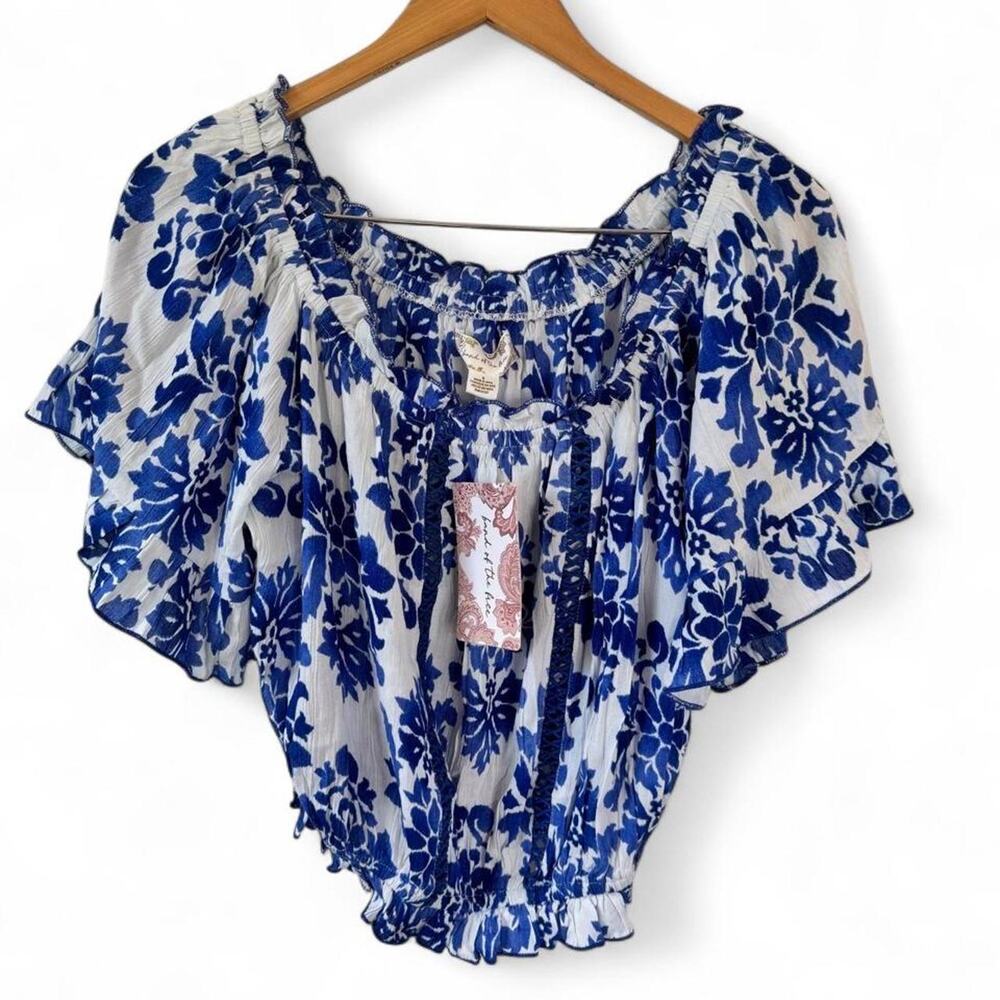 Band of gypsies Blue White Floral Smocked Peasant Blouse Puff Sleeve Boho NWT